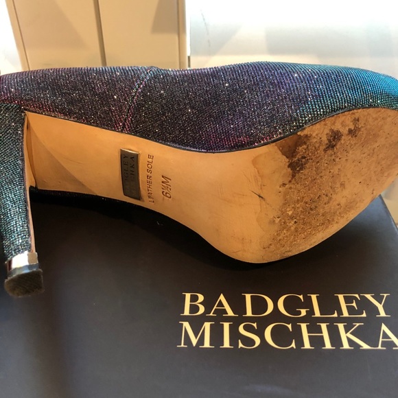 Like New Badgley Mischka Humble IV Peep Toe Sz 6.5 - Picture 14 of 16